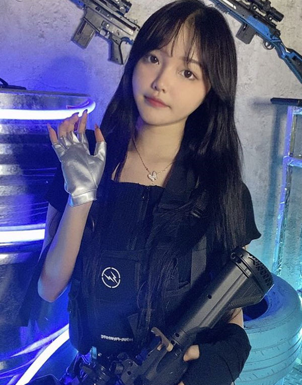 新加坡模特预约伴游